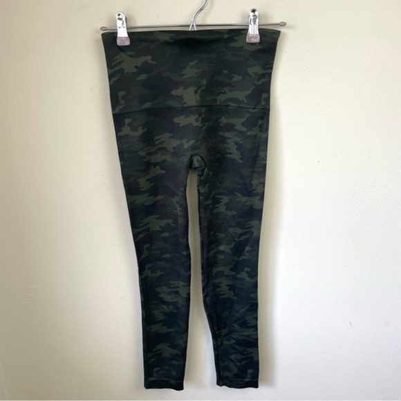 Spanx Look At‎ Me Now Leggings Green Camo - Picture 5 of 7